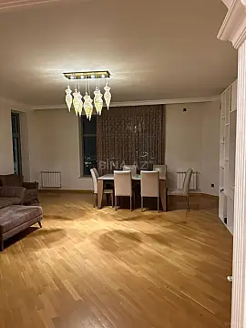 Kirayə verilir 3 otaqlı mənzil 180 m² — Bakı, Nizami 3 otaq 180.00 m²