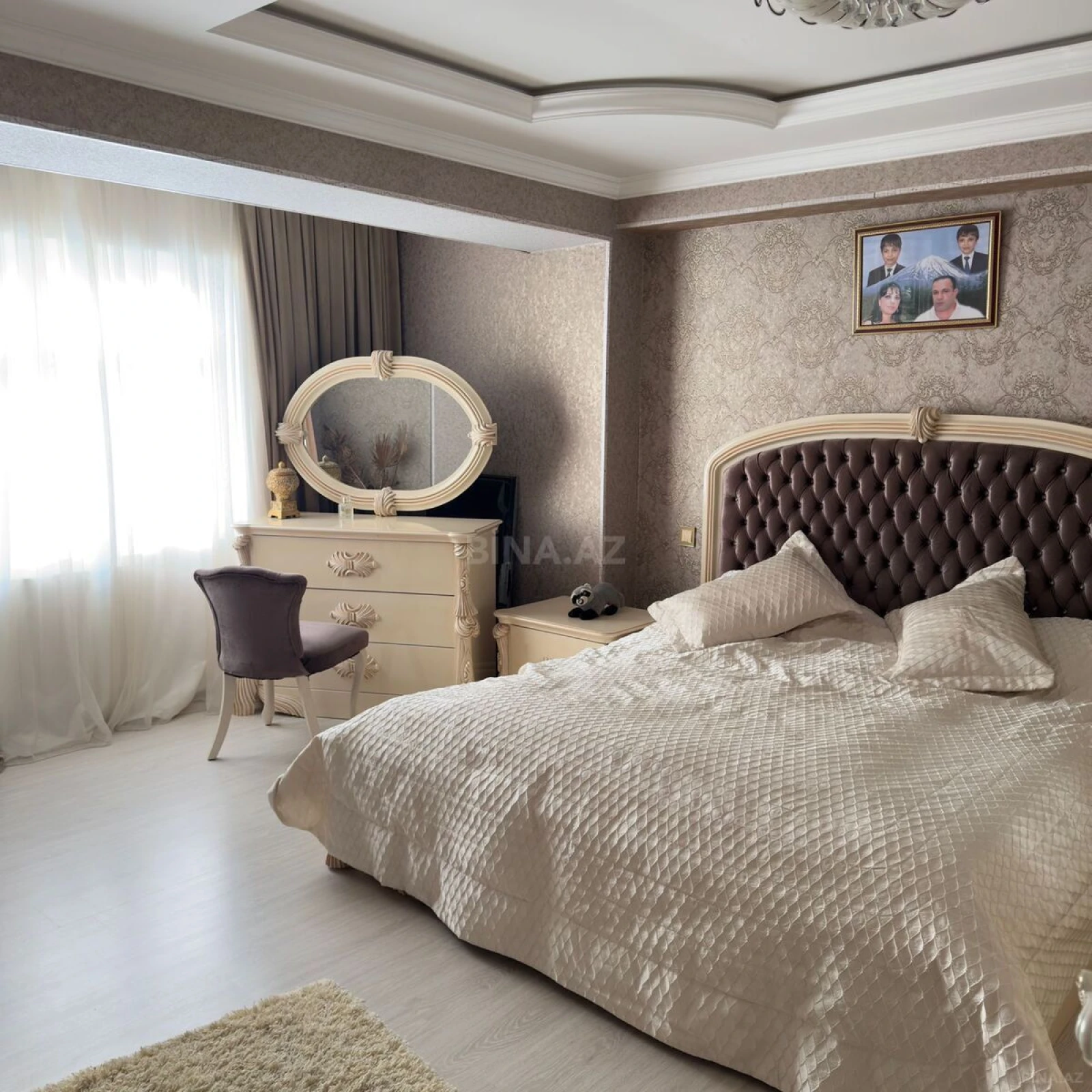 Satılır 3 otaqlı mənzil 120 m²