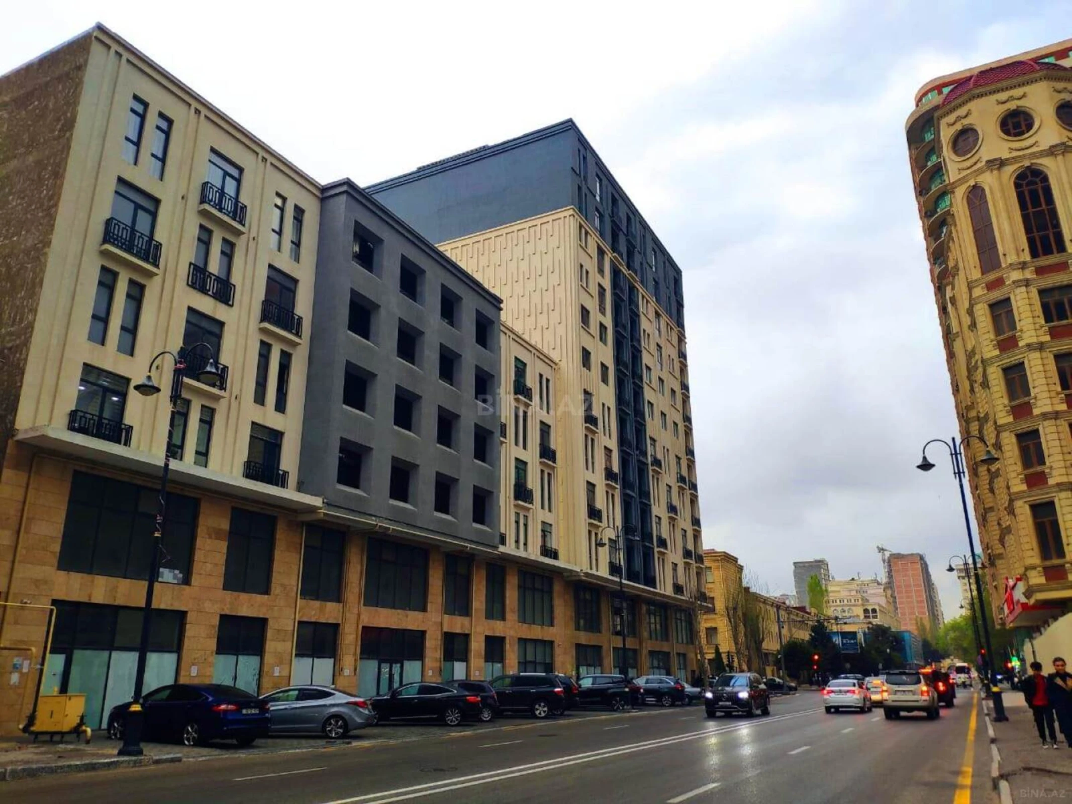 Satılır 2 otaqlı mənzil 70 m²