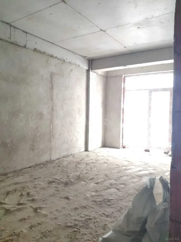 Satılır 2 otaqlı mənzil 70 m²