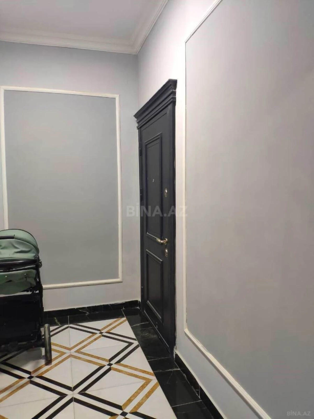 Satılır 2 otaqlı mənzil 70 m²