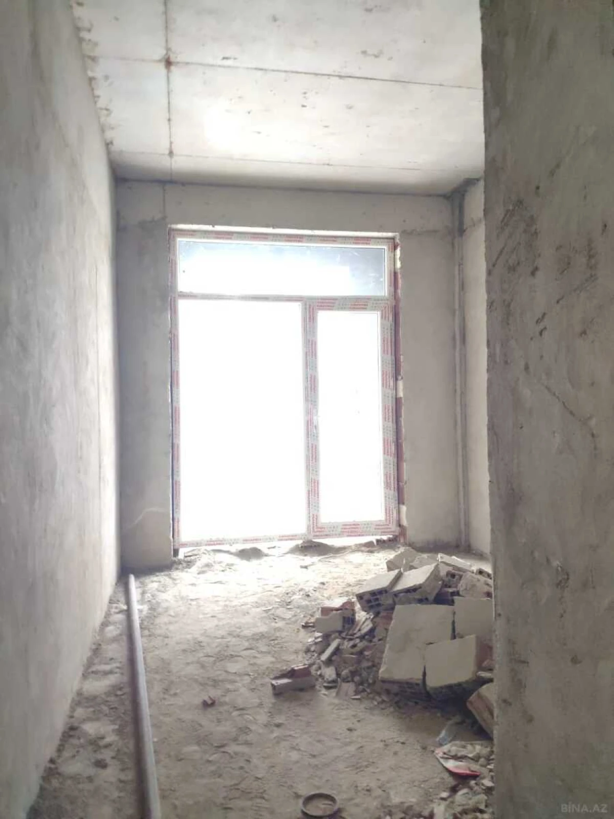 Satılır 2 otaqlı mənzil 70 m²