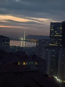 Satılır 2 otaqlı mənzil 70 m²