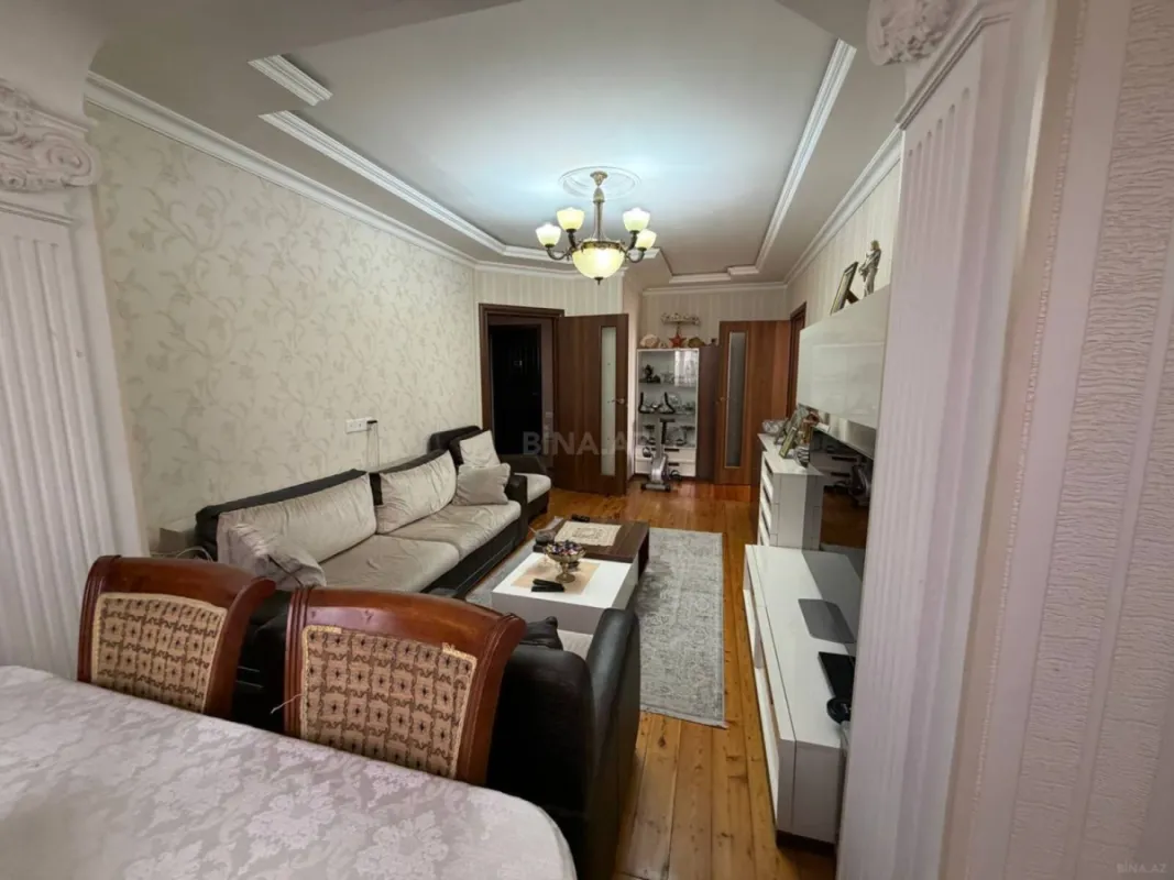 Satılır 3 otaqlı mənzil 60 m²