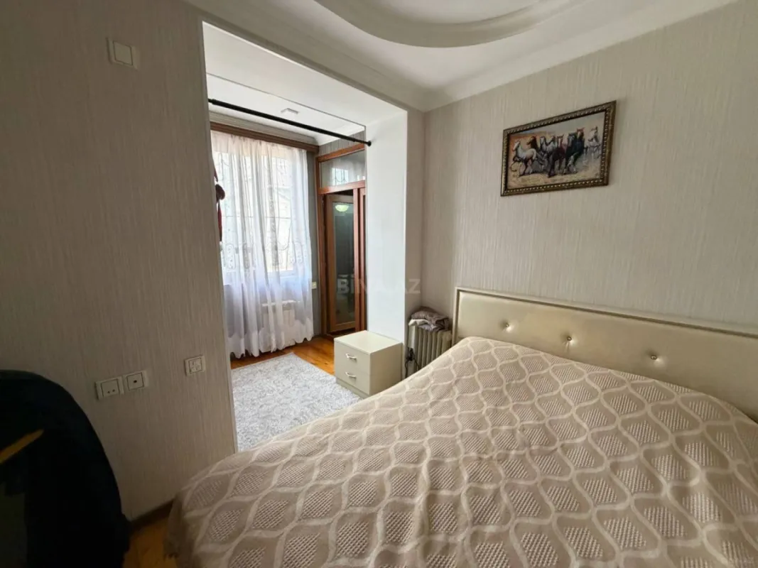 Satılır 3 otaqlı mənzil 60 m²