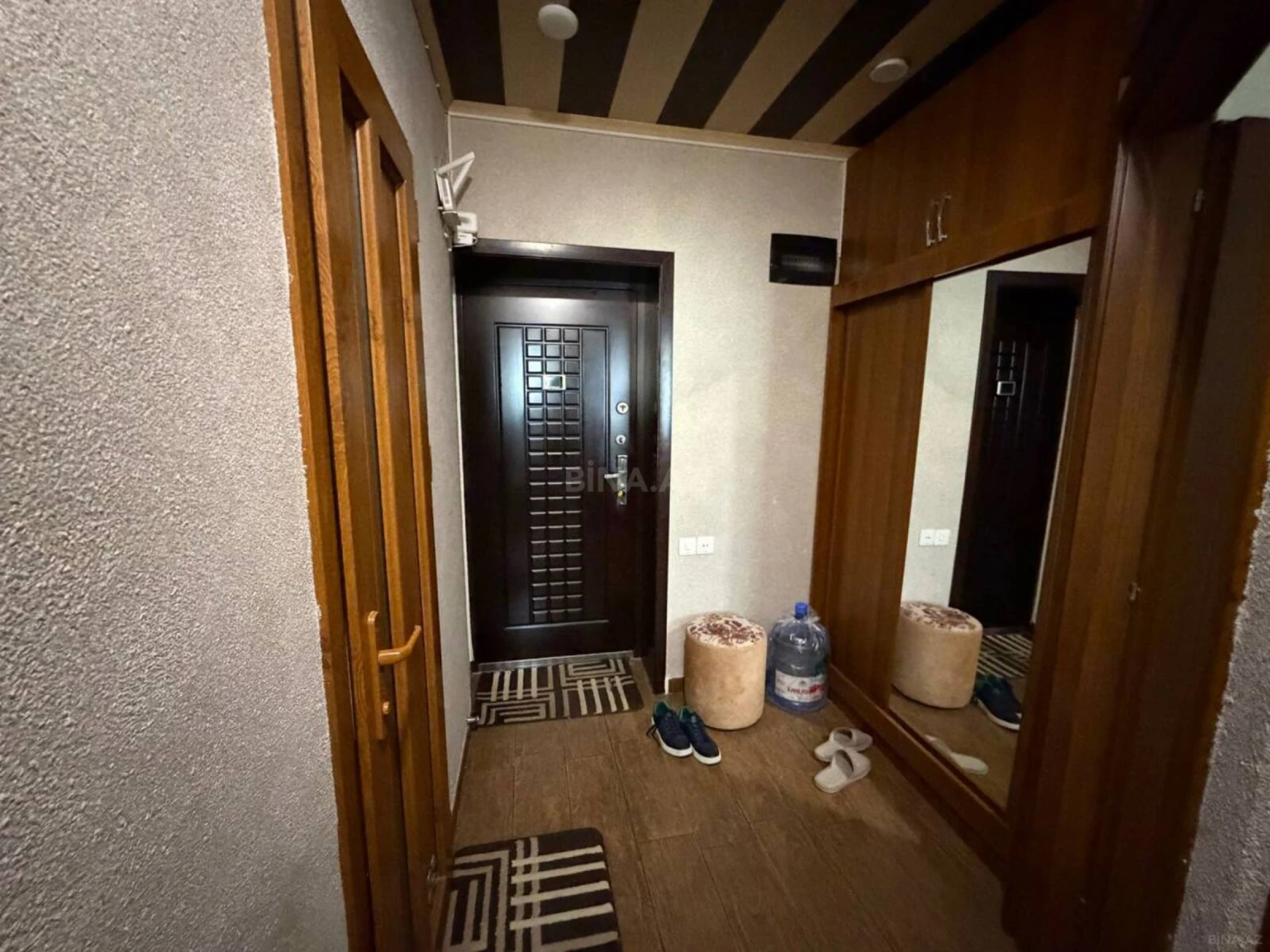 Satılır 3 otaqlı mənzil 60 m²