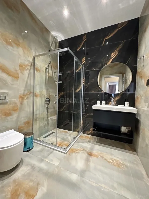 Kirayə verilir 4 otaqlı həyət evi 240 m²