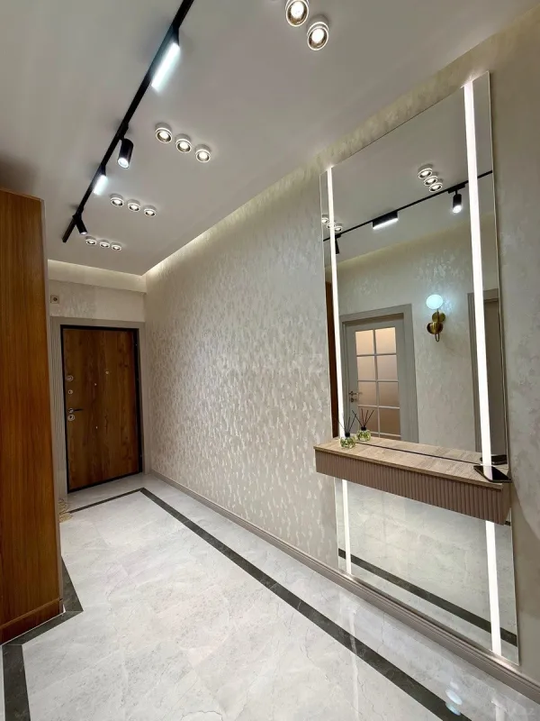 Satılır 2 otaqlı mənzil 53 m²