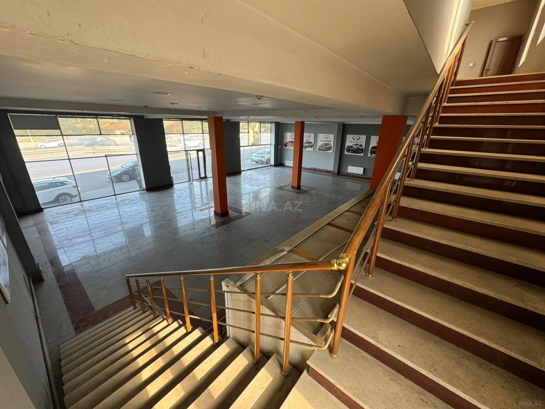 Satılır obyekt 1100 m²