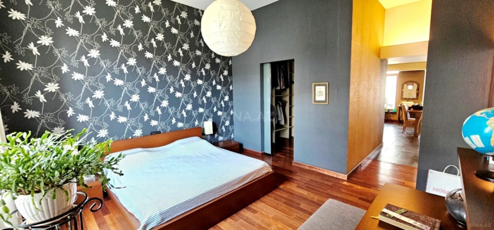 Satılır 2 otaqlı mənzil 115 m²