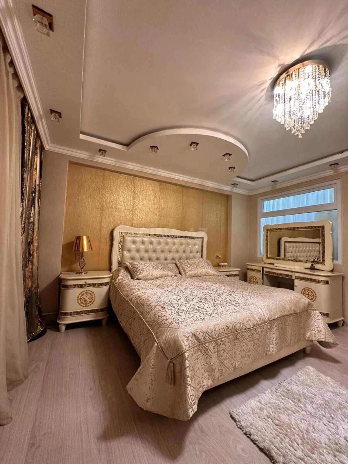 Satılır 3 otaqlı mənzil 90 m²