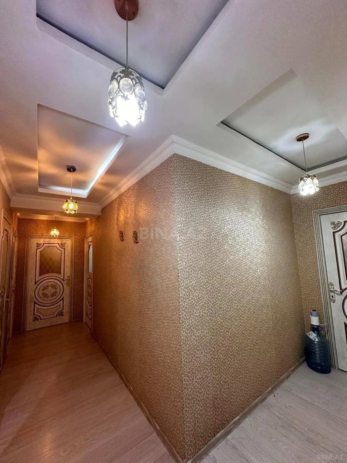 Satılır 3 otaqlı mənzil 90 m²
