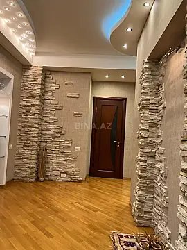 Satılır 3 otaqlı mənzil 170 m²