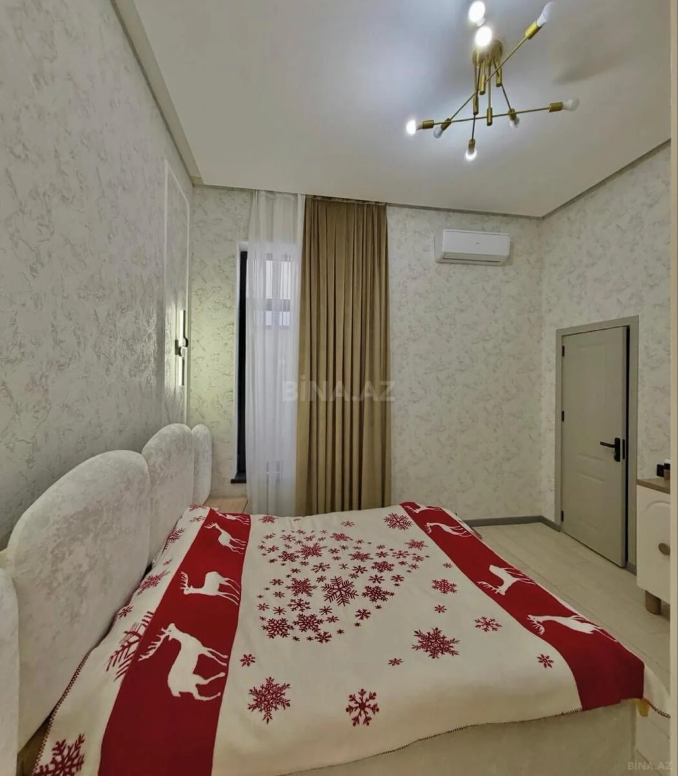 Satılır 4 otaqlı həyət evi 160 m²