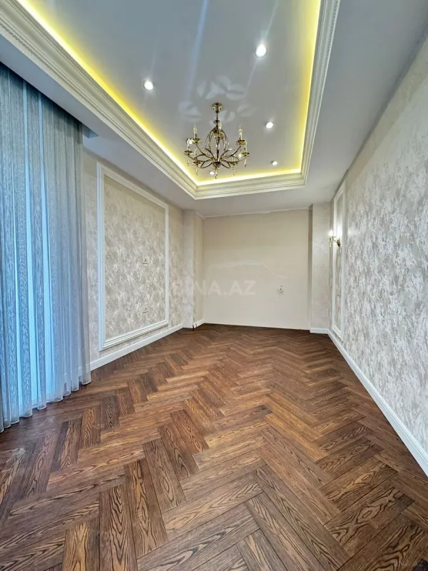 Satılır 3 otaqlı mənzil 107 m²