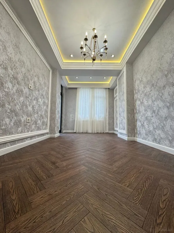 Satılır 3 otaqlı mənzil 107 m²