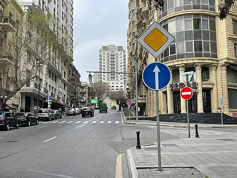 Kirayə verilir obyekt 300 m²