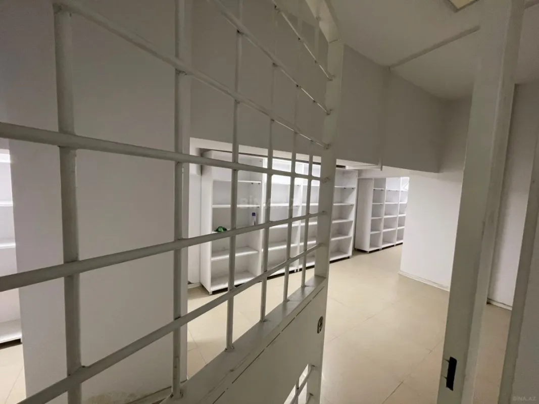 Kirayə verilir obyekt 300 m²