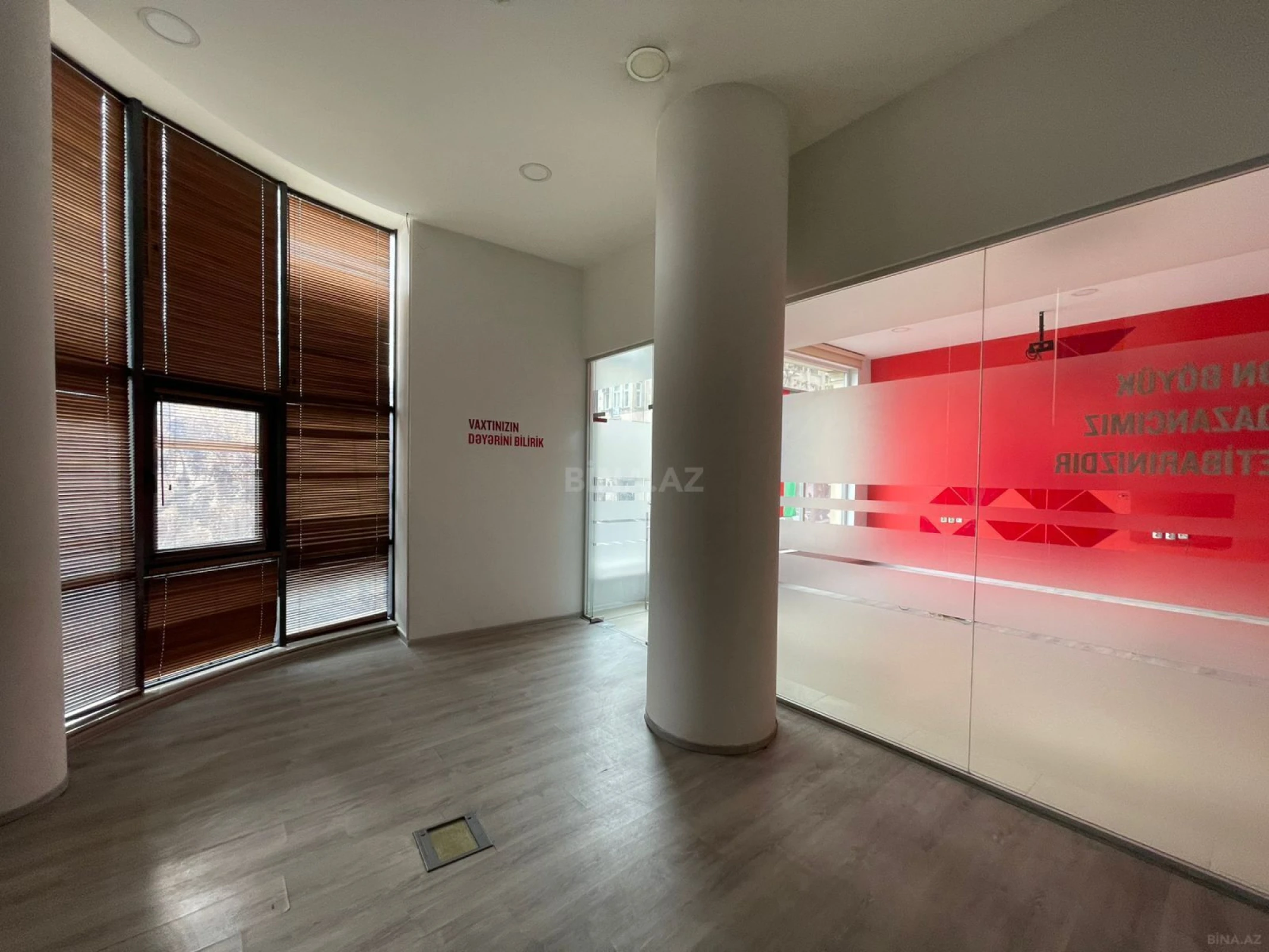 Kirayə verilir obyekt 300 m²