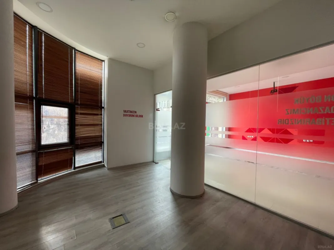 Kirayə verilir obyekt 300 m²