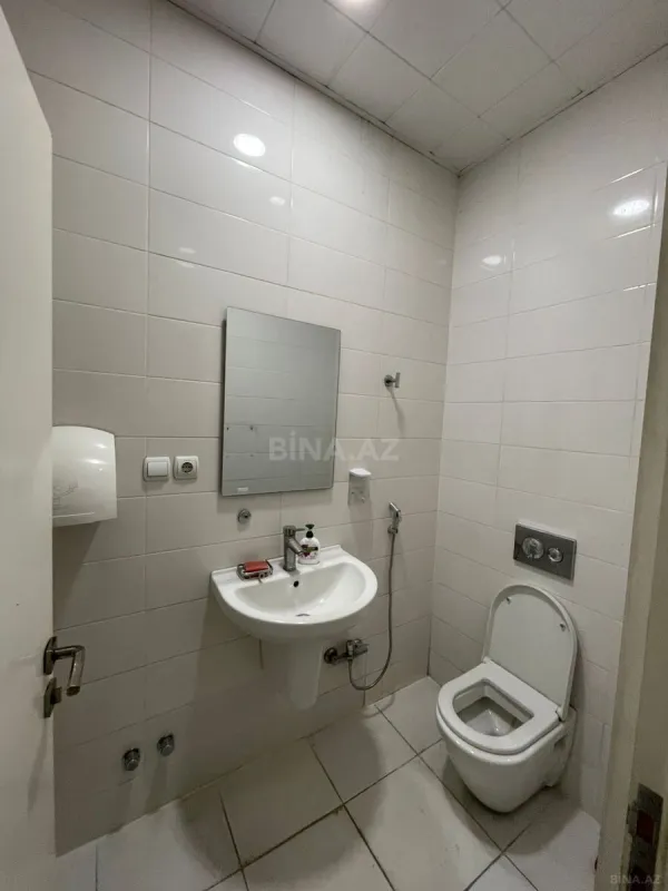 Kirayə verilir obyekt 300 m²