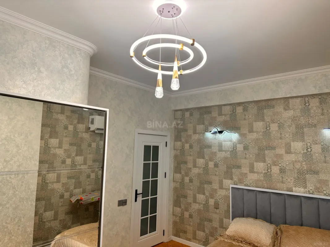 Satılır 2 otaqlı mənzil 56 m²