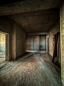 Satılır 4 otaqlı mənzil 214 m²