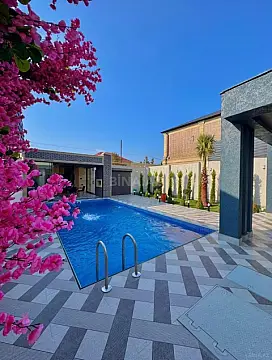 Kirayə verilir 4 otaqlı həyət evi 250 m²