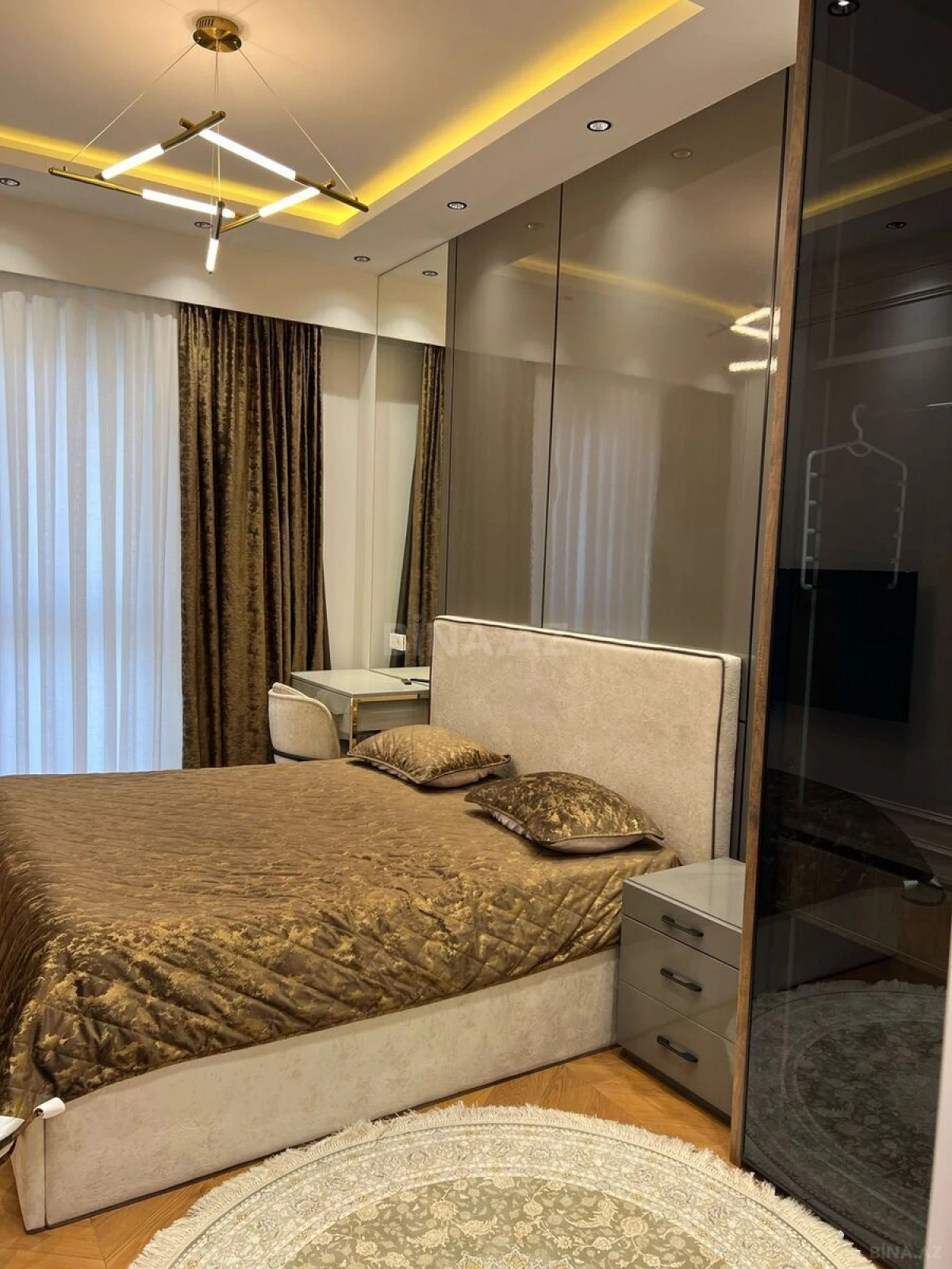 Kirayə verilir 3 otaqlı mənzil 103 m²