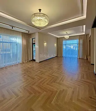 Satılır 6 otaqlı həyət evi 300 m²