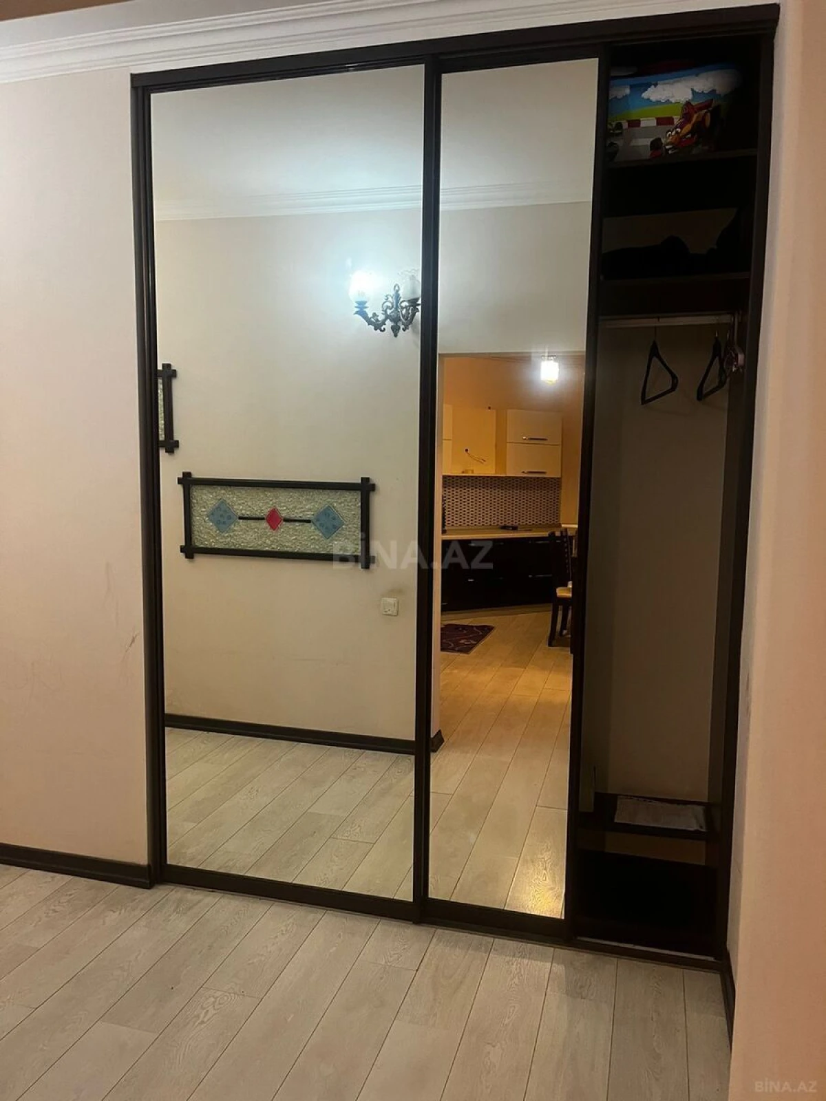 Satılır 2 otaqlı mənzil 80 m²