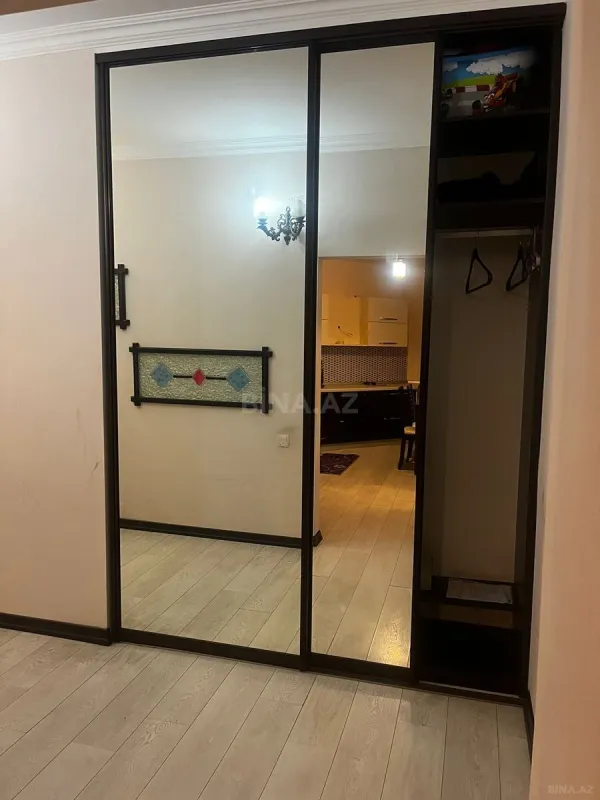 Satılır 2 otaqlı mənzil 80 m²