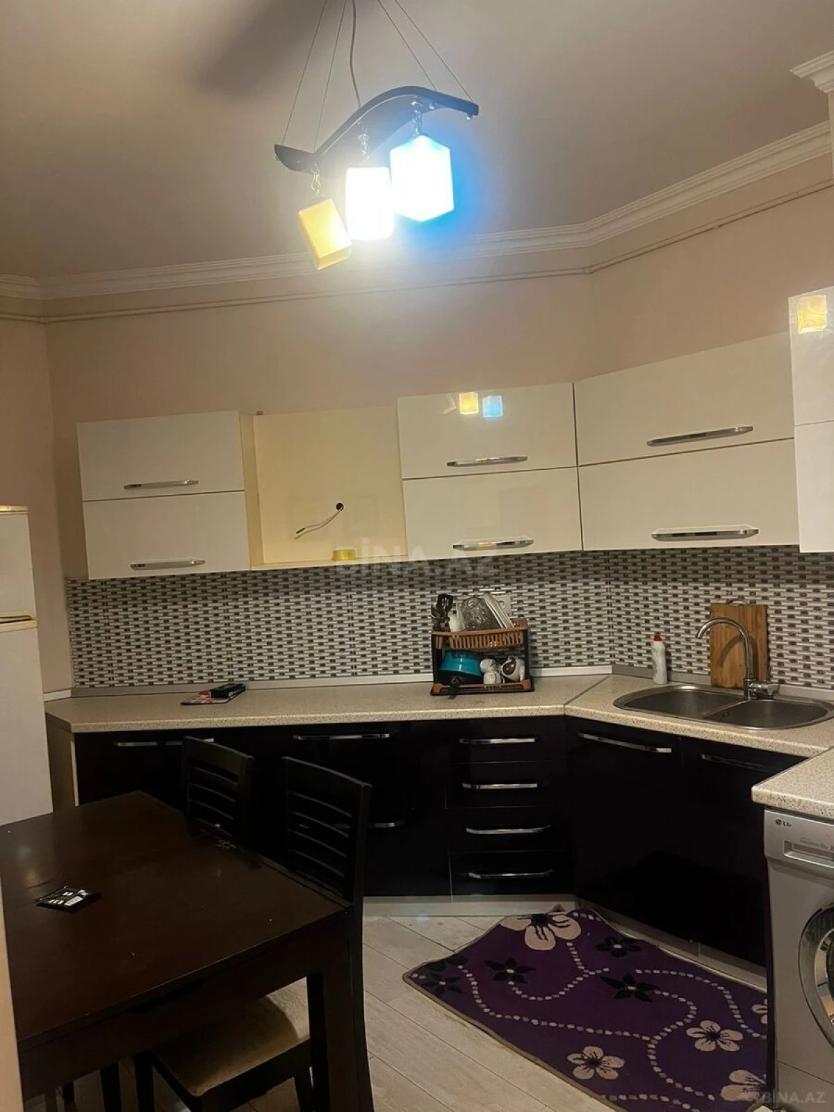Satılır 2 otaqlı mənzil 80 m²