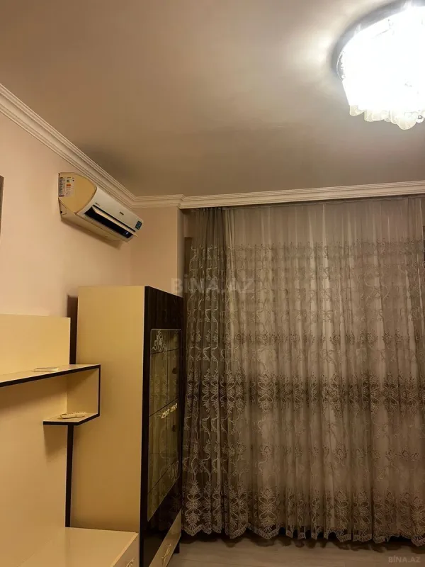 Satılır 2 otaqlı mənzil 80 m²