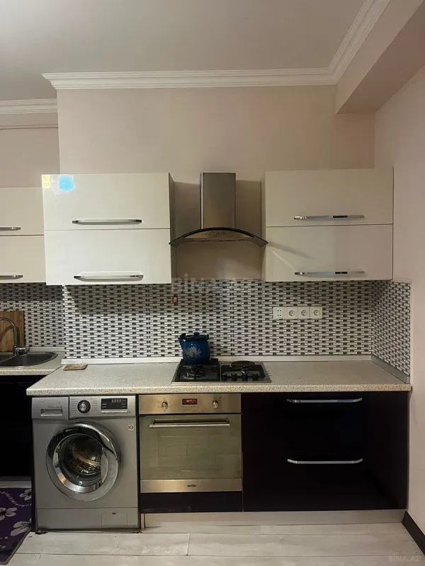 Satılır 2 otaqlı mənzil 80 m²