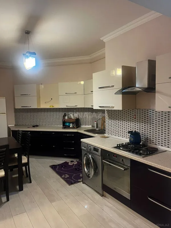 Satılır 2 otaqlı mənzil 80 m²