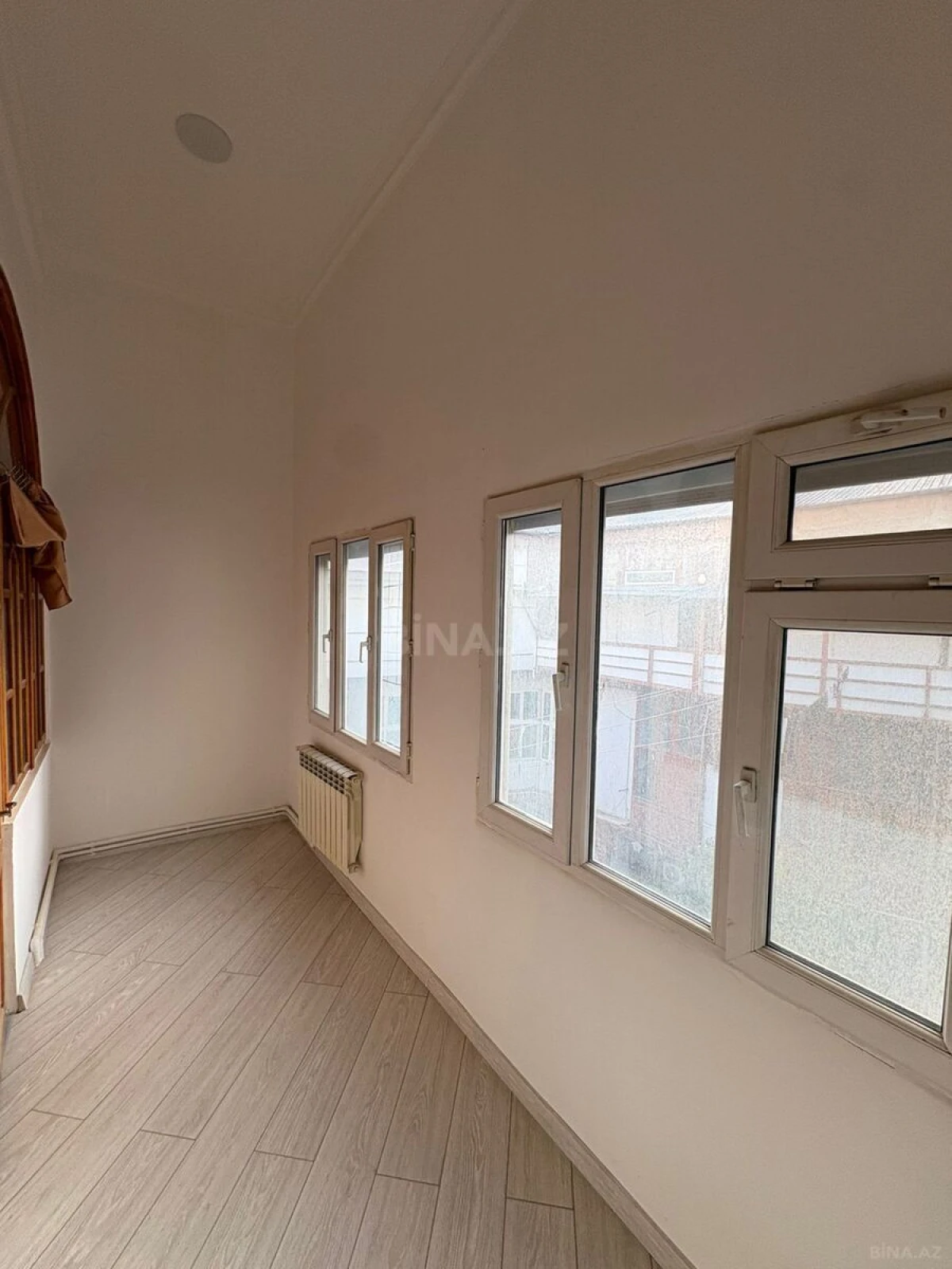 Satılır 3 otaqlı mənzil 90 m²