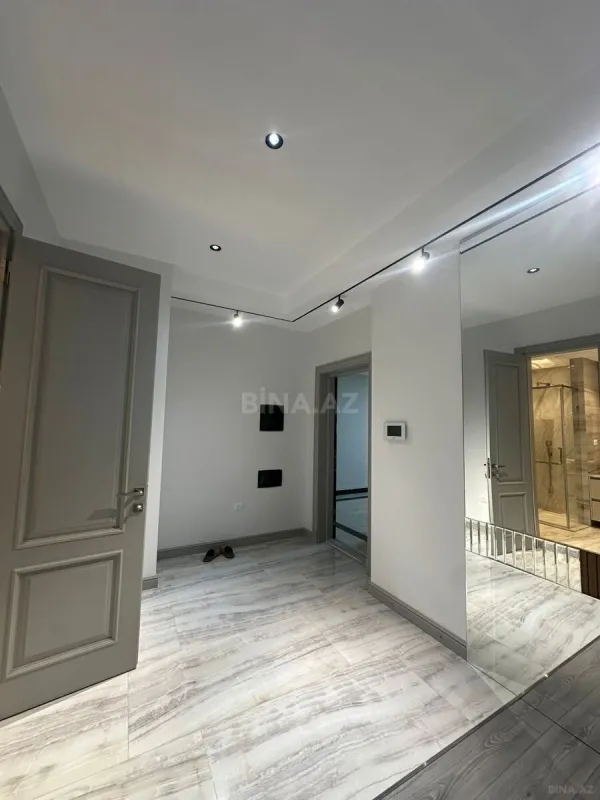 Kirayə verilir 2 otaqlı mənzil 120 m²