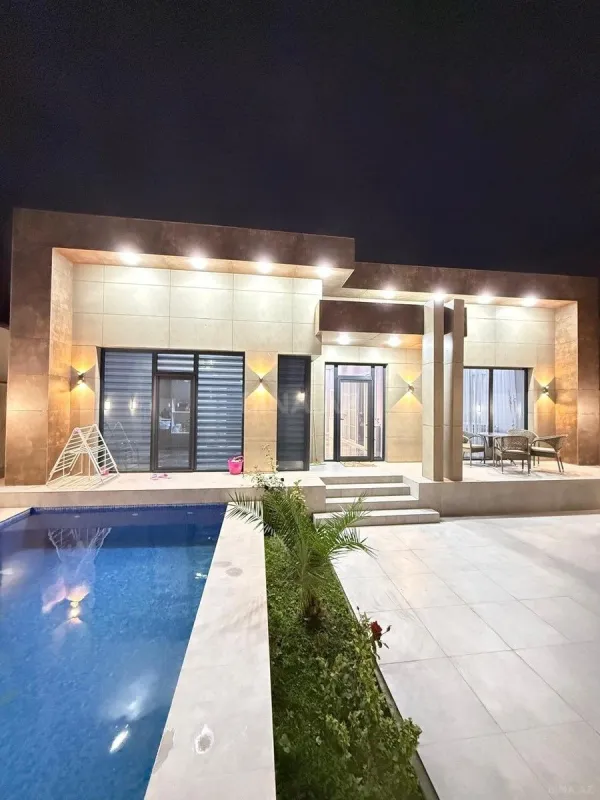 Kirayə verilir 4 otaqlı həyət evi 240 m²