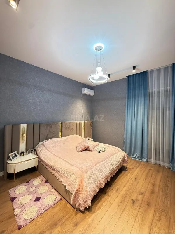 Kirayə verilir 4 otaqlı həyət evi 240 m²