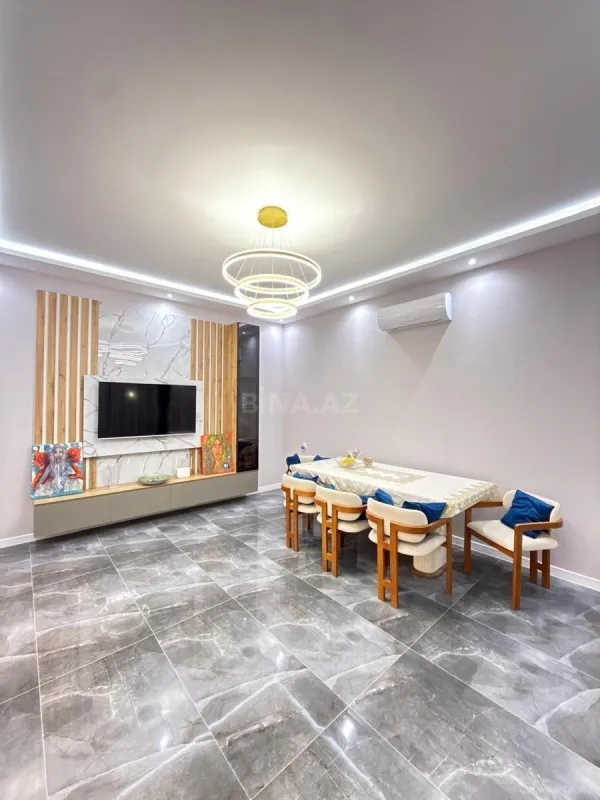 Kirayə verilir 4 otaqlı həyət evi 240 m²