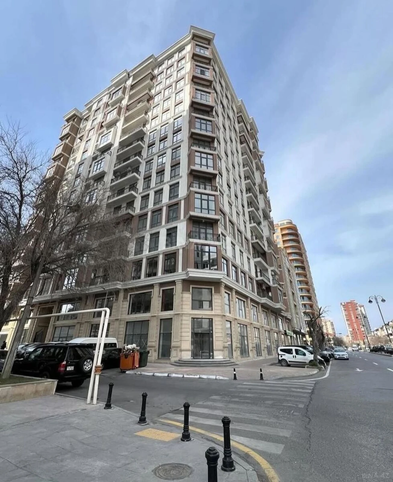 Satılır 2 otaqlı mənzil 56 m²