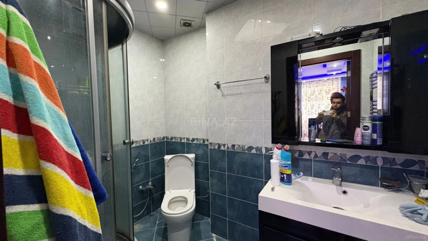 Satılır 4 otaqlı mənzil 167 m²