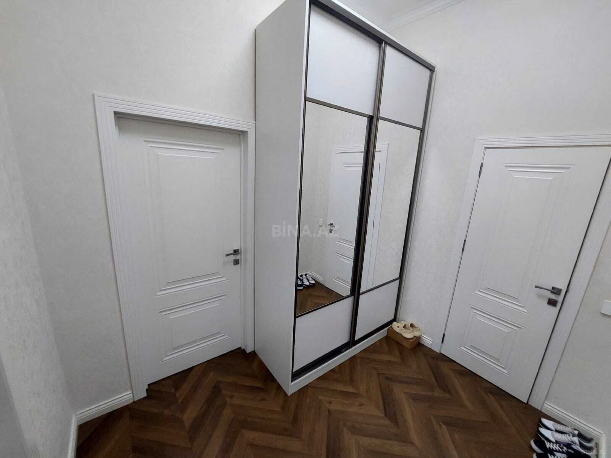 Satılır 3 otaqlı mənzil 75 m²