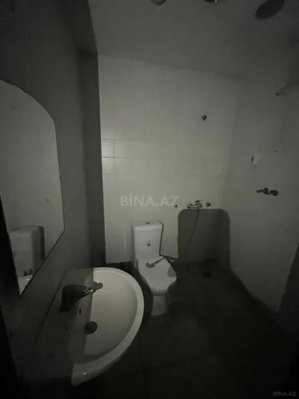 Kirayə verilir 16 otaqlı ofis 330 m²