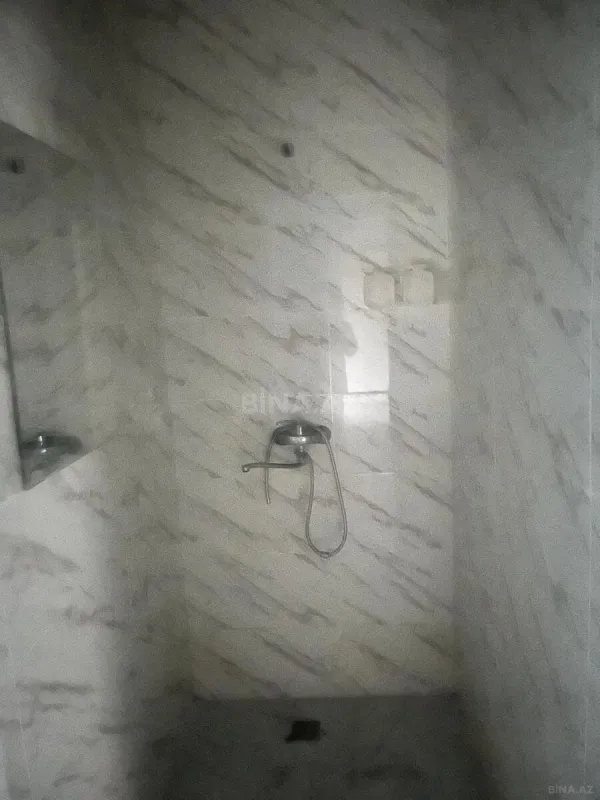 Kirayə verilir 16 otaqlı ofis 330 m²