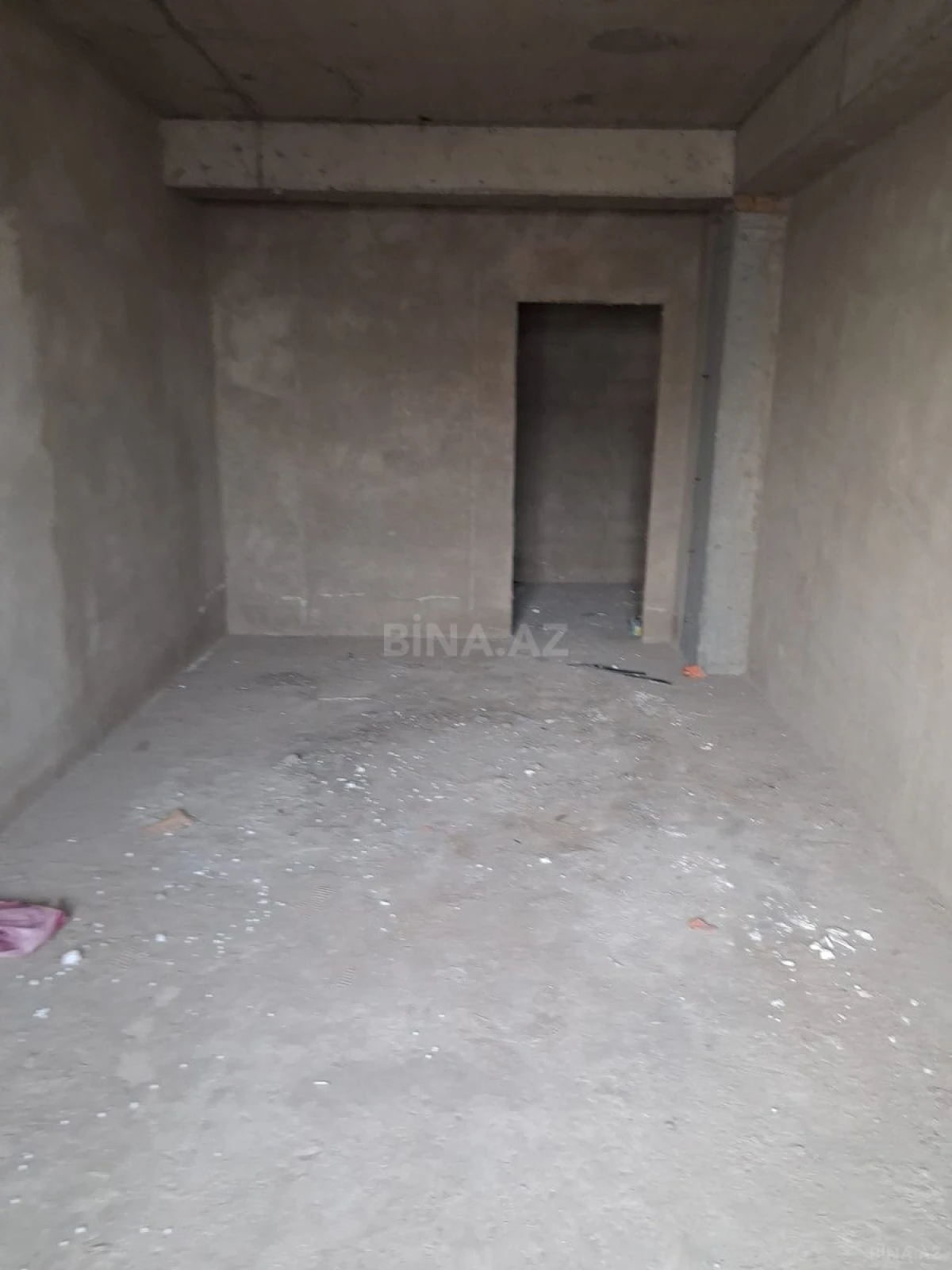 Satılır 3 otaqlı mənzil 146 m²