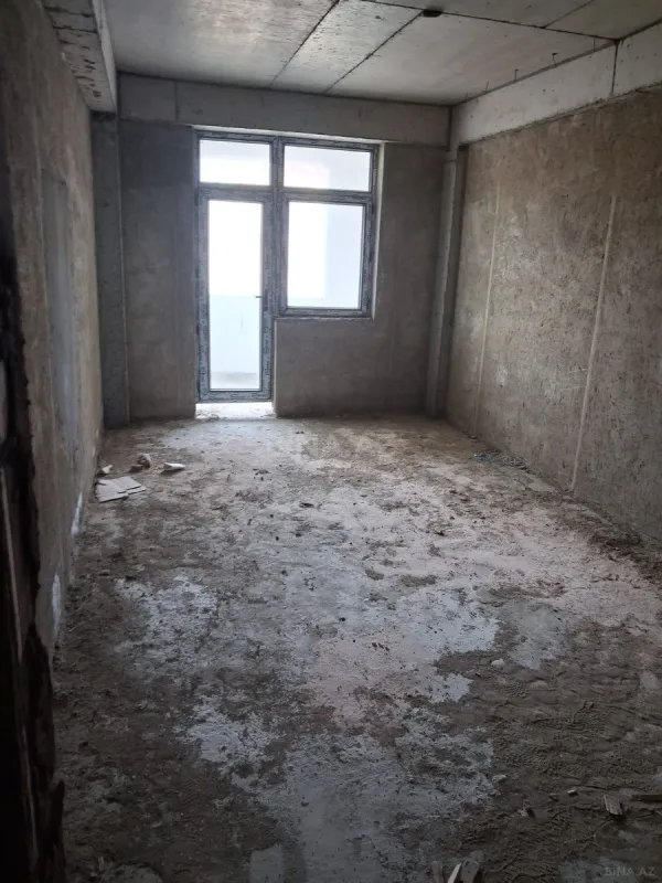 Satılır 3 otaqlı mənzil 146 m²