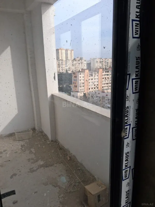 Satılır 3 otaqlı mənzil 146 m²