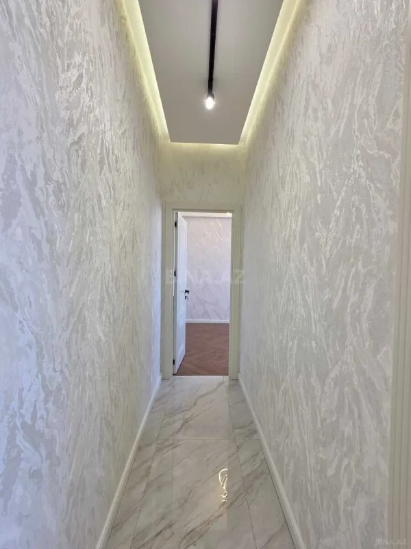 Satılır 3 otaqlı mənzil 115 m²